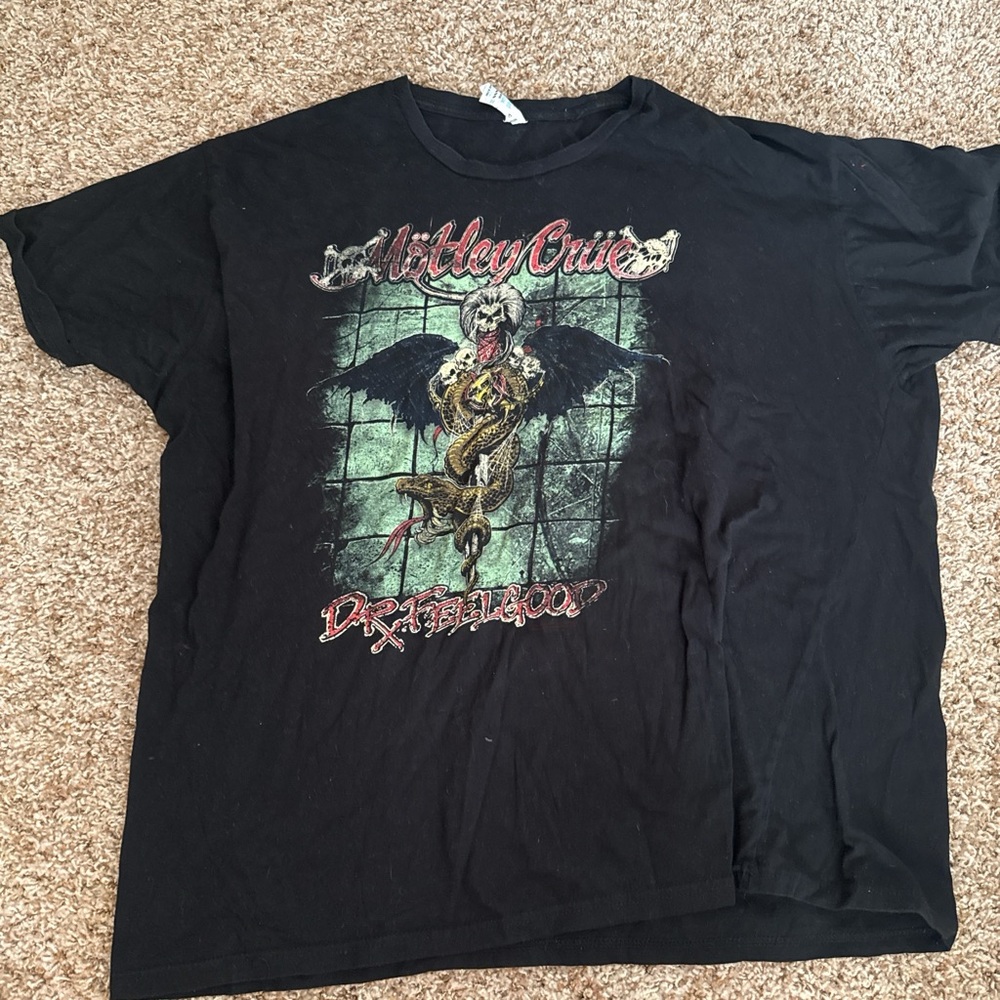 Men's Black Graphic T-Shirt motley crue